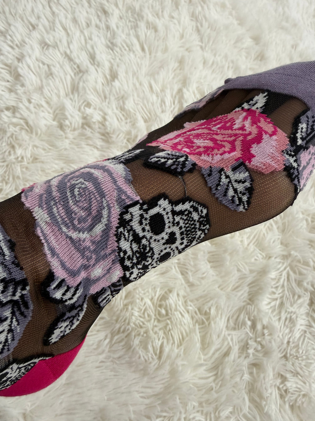 Skulls & Roses Black Sheer Crew Socks