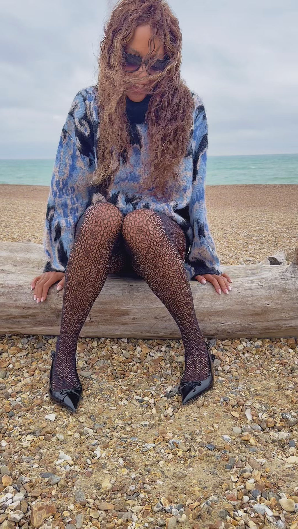 Lace Loop | Openwork Tights | in Midnight Noir